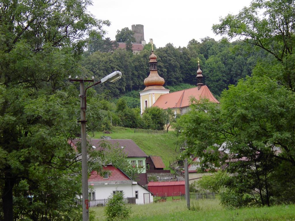 Rodinne Ubytovani Na Habesi Crhov ภายนอก รูปภาพ