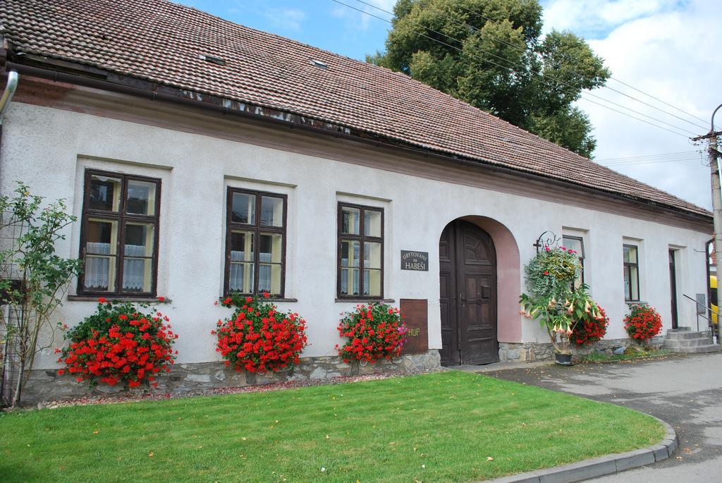 Rodinne Ubytovani Na Habesi Crhov ภายนอก รูปภาพ